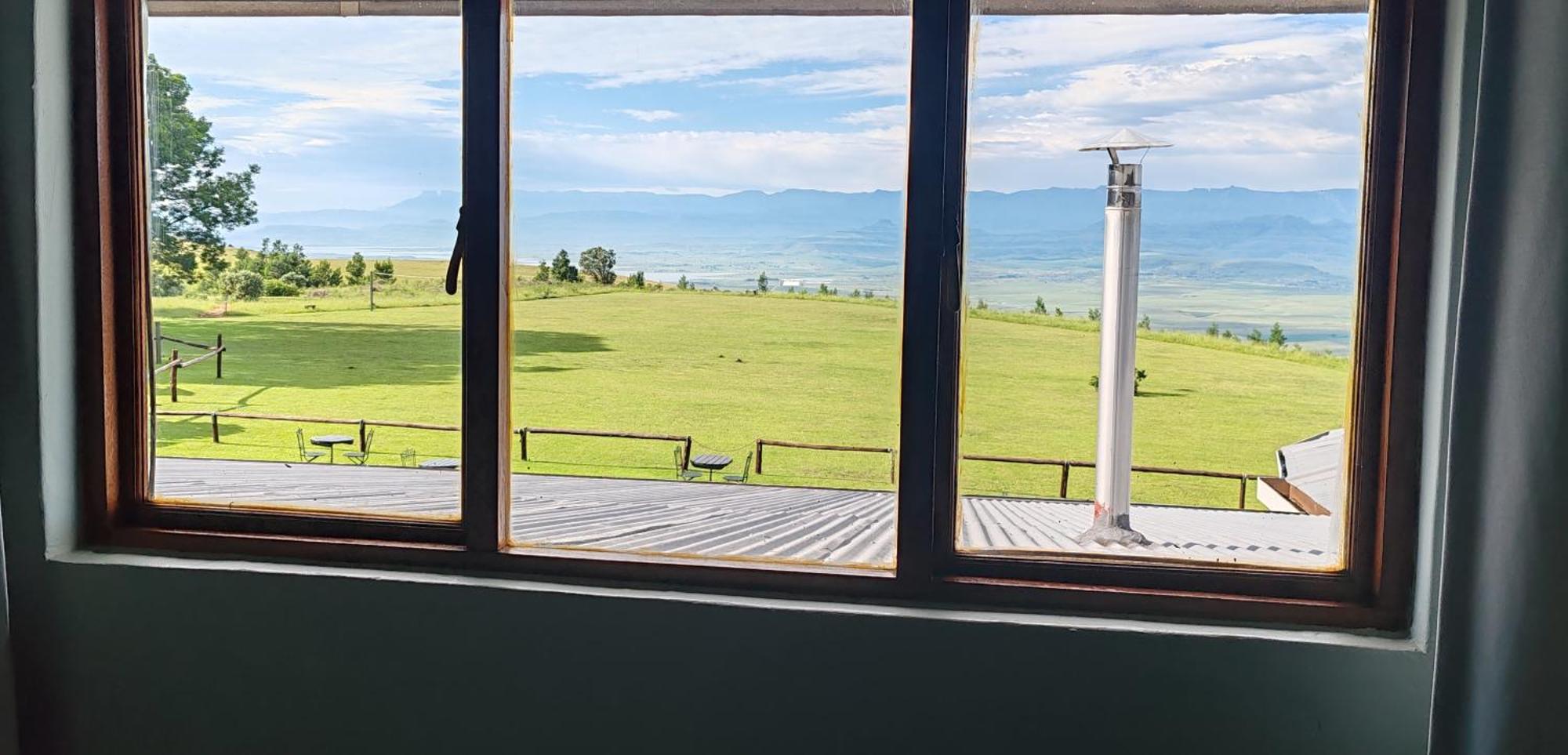 Gasthaus Drakensberg Mountain Retreat Bergville Exterior foto