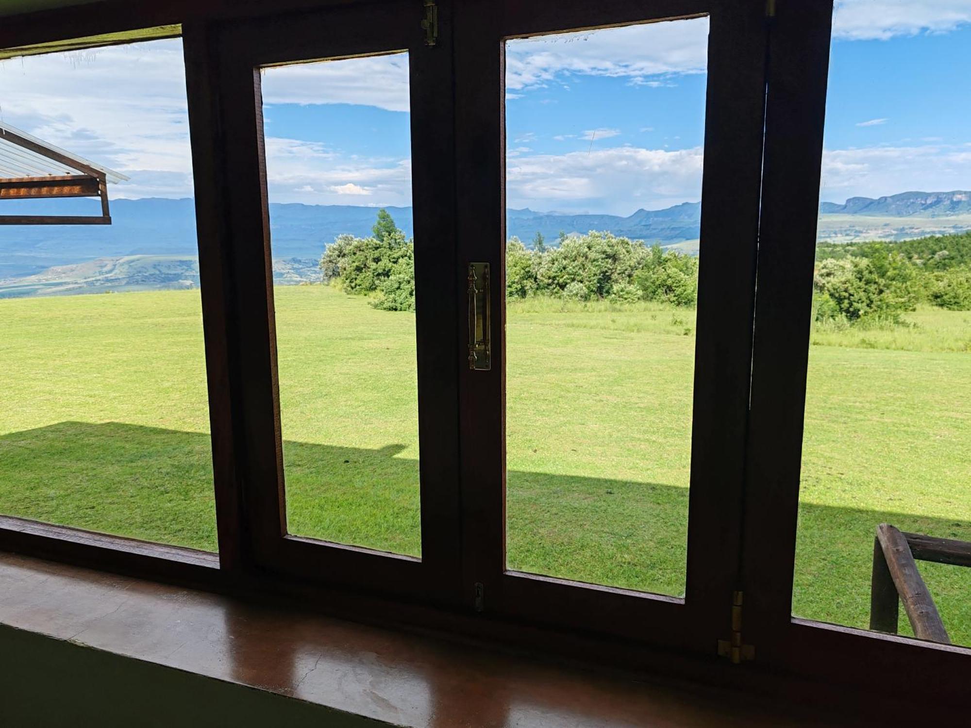 Gasthaus Drakensberg Mountain Retreat Bergville Exterior foto