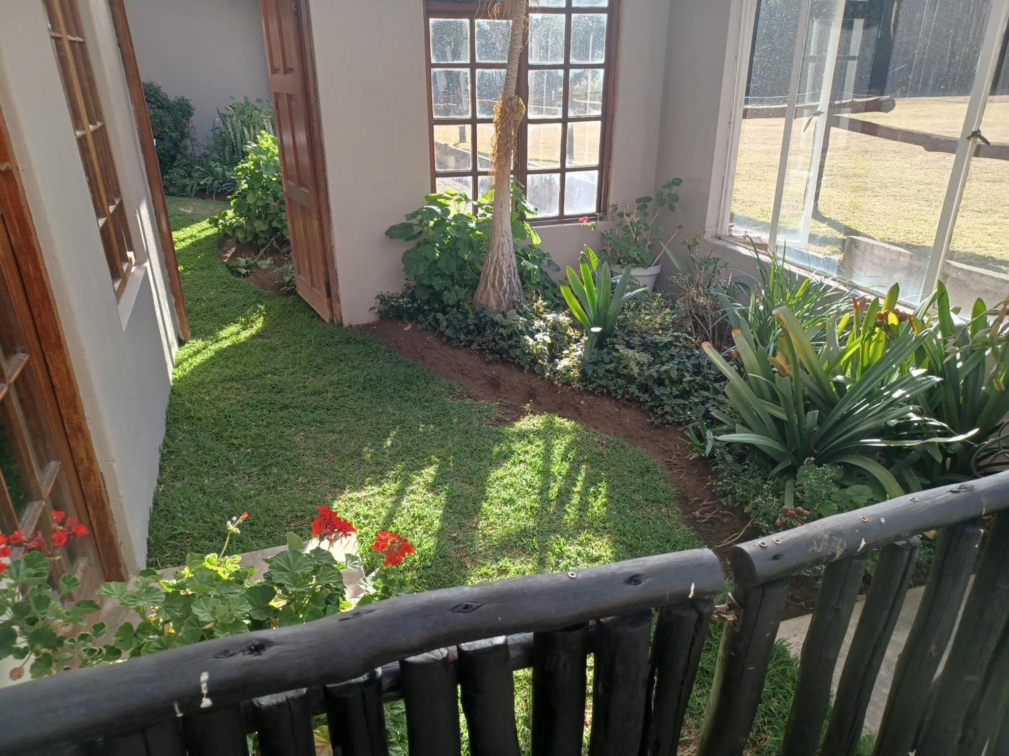 Gasthaus Drakensberg Mountain Retreat Bergville Exterior foto