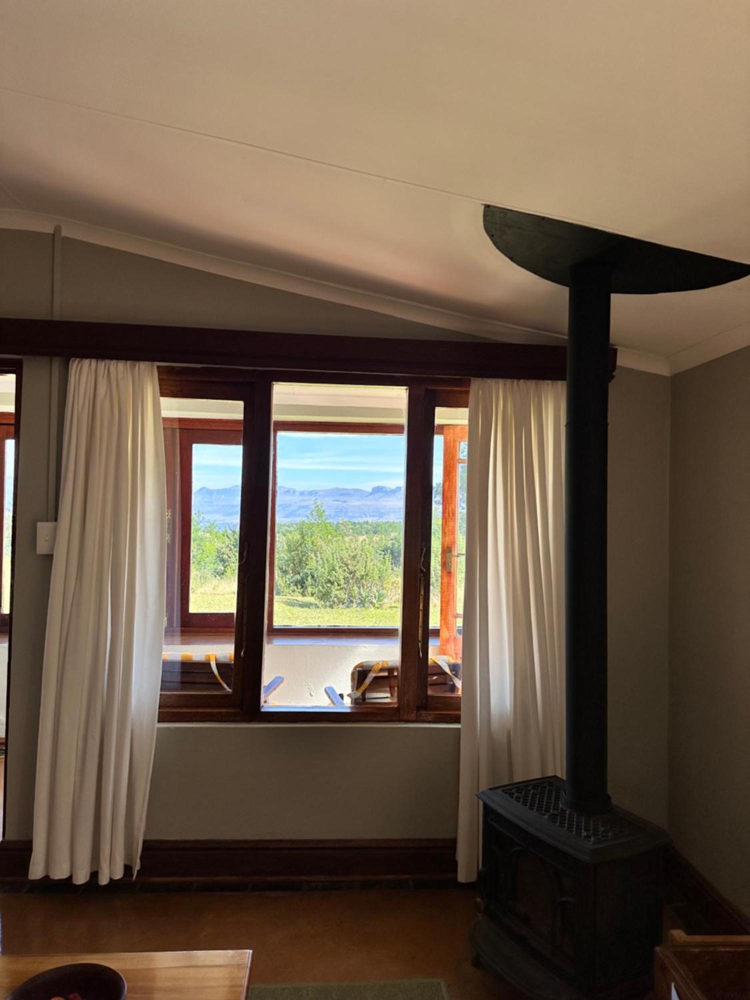 Gasthaus Drakensberg Mountain Retreat Bergville Exterior foto
